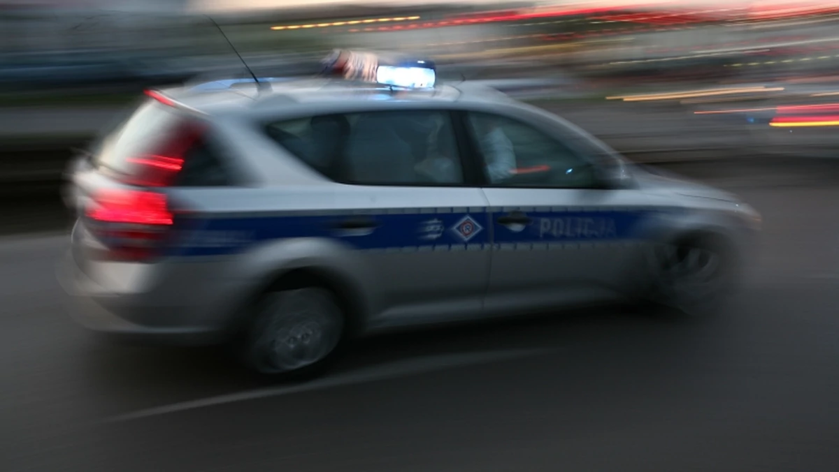 Końskie. 28-latek uciekał policjantom kradzionym BMW