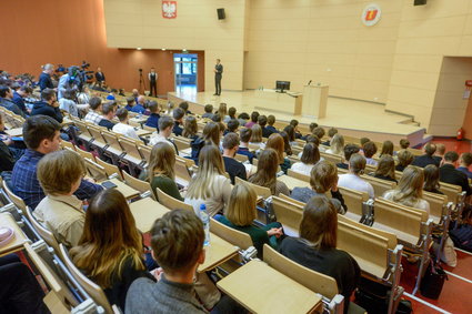 Sejmowa wrzutka zaboli studentów. Podwyżki opłat nieuniknione