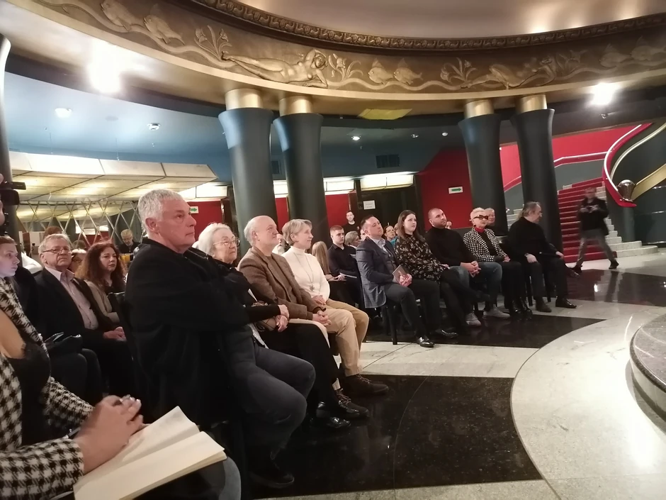 Sećanje na Lolu Đukića