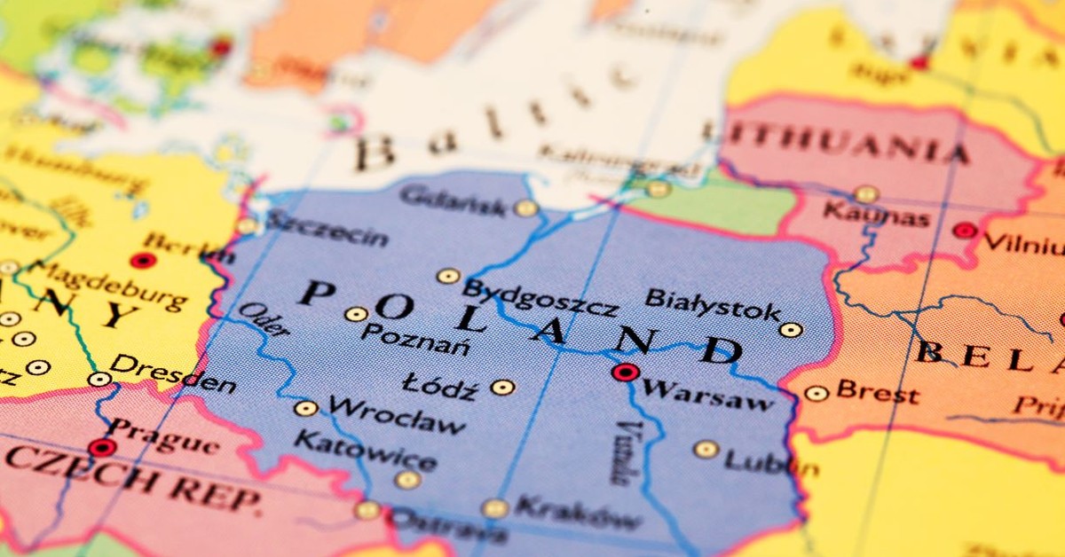 Ekspert: Ta noc przejdzie do historii. Po raz pierwszy Polska zdecydowała się odpowiedzieć zbrojnie