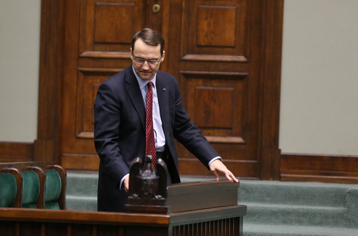 Sejm weźmie pod lupę nową Służbę Ochrony Sikorskiego