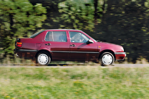 Peugeot 306, VW Vento i Mazda 323 - Auta dla rodziny