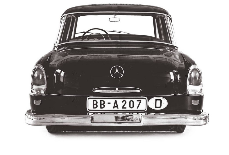 Mercedes W122