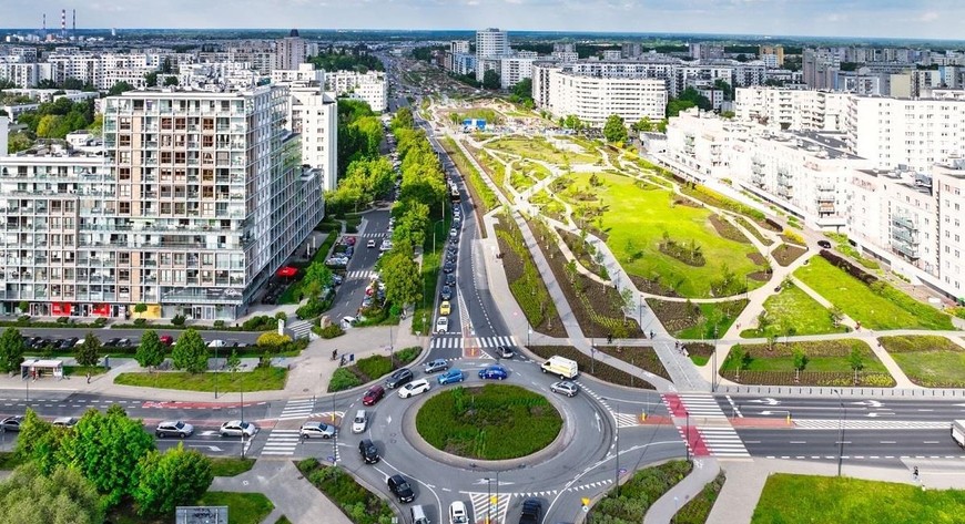 Rondo przy skrzyżowaniu ulic Dereniowej, Stryjeńskich, Płaskowickiej od tygodnia nosi imię Ireny Kwiatkowskiej.