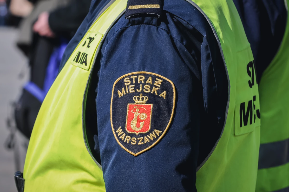 Straż miejska zawiezie warszawiaków do lokali wyborczych