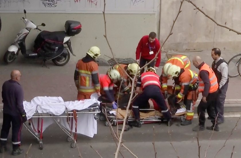 Zamachy na stacjach metra i na lotnisku w Brukseli