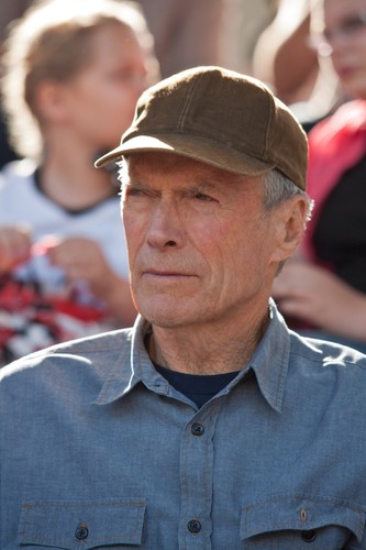 Clint Eastwood w filmie 'Dopóki piłka w grze'
