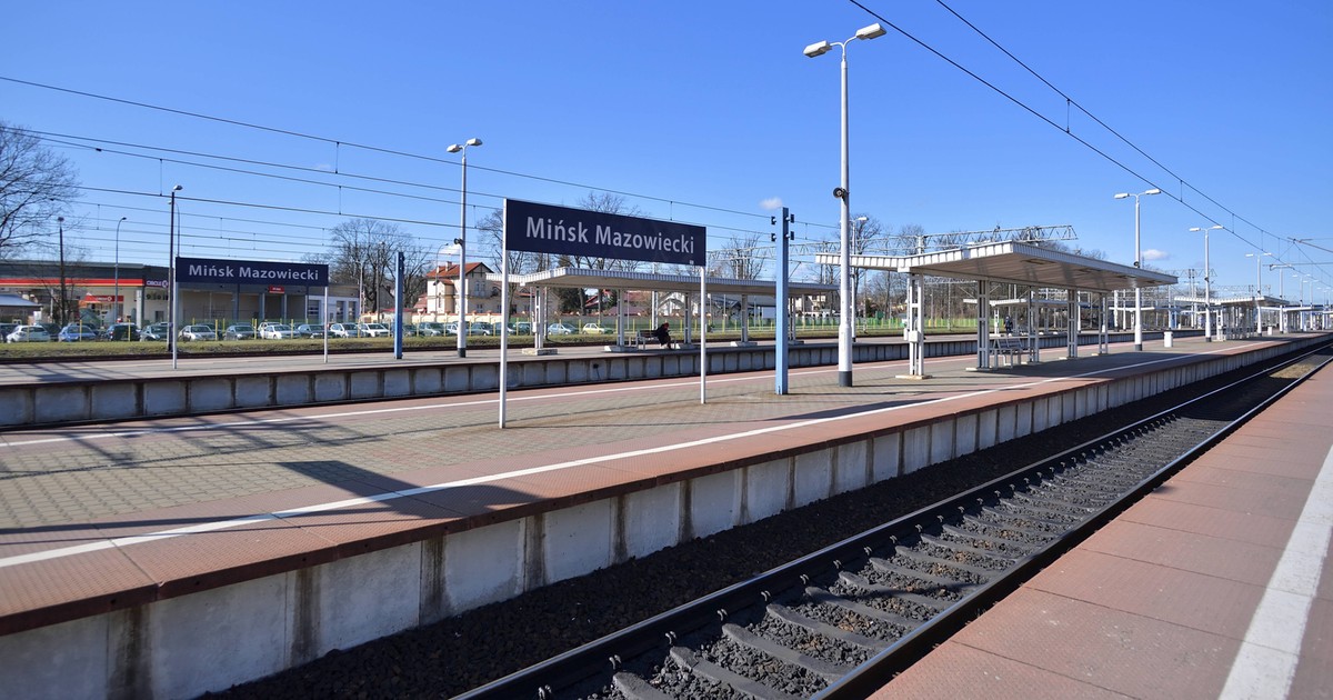 Dziewczyna leżała na peronie, a obok niej leki. "Była przerażona"