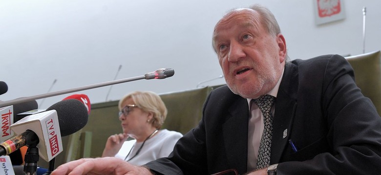 Bez taryfy ulgowej dla sędziego Iwulskiego. Pośpiech w KRS, praca idzie pełną parą