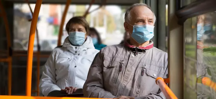 Rząd wycofał się z zapowiadanych obostrzeń. Nie będzie ograniczeń w transporcie