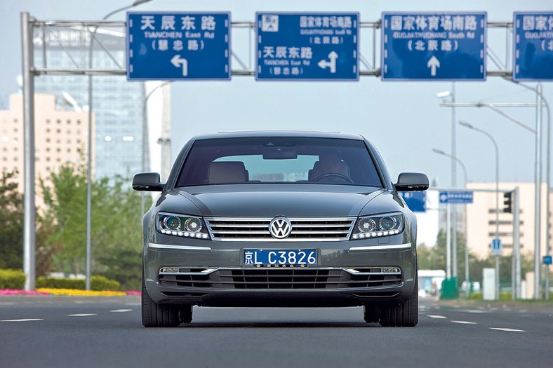 Luksus w całkiem nowym wydaniu - Volkswagen Phaeton 3.6