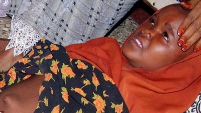 A young girl being mutilated [GlobeAfrique]