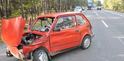 95-letni kierowca malucha spowodował wypadek!