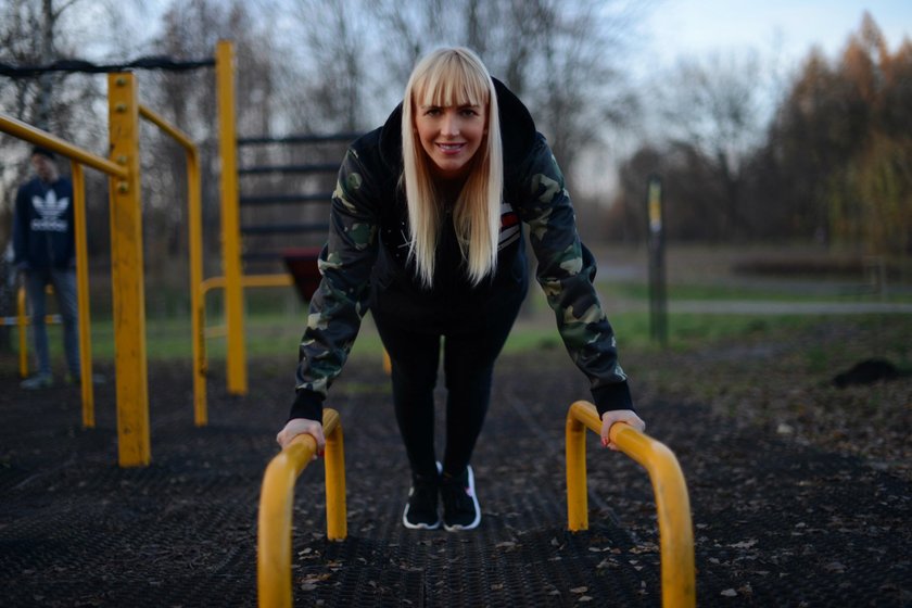 Karla jest mistrzynią Polski w Street Workout.