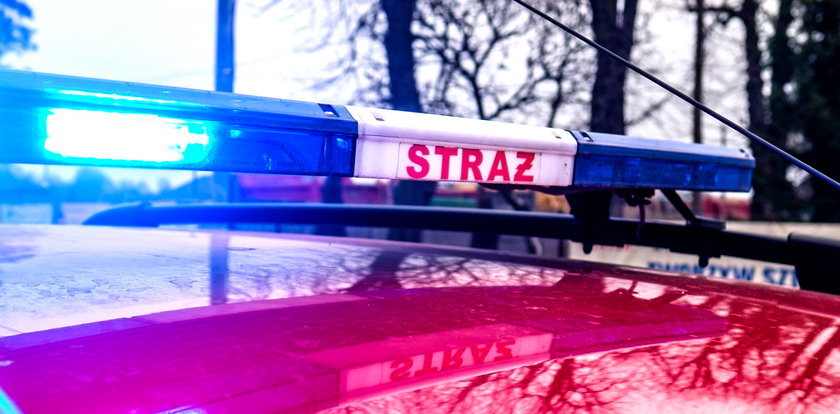 85-latka uratowana z pożaru przez policjantów z drogówki!