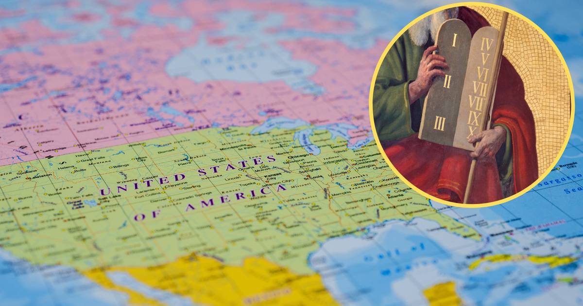 Władze przyjęły kontrowersyjną ustawę. Dziesięć Przykazań w każdej klasie