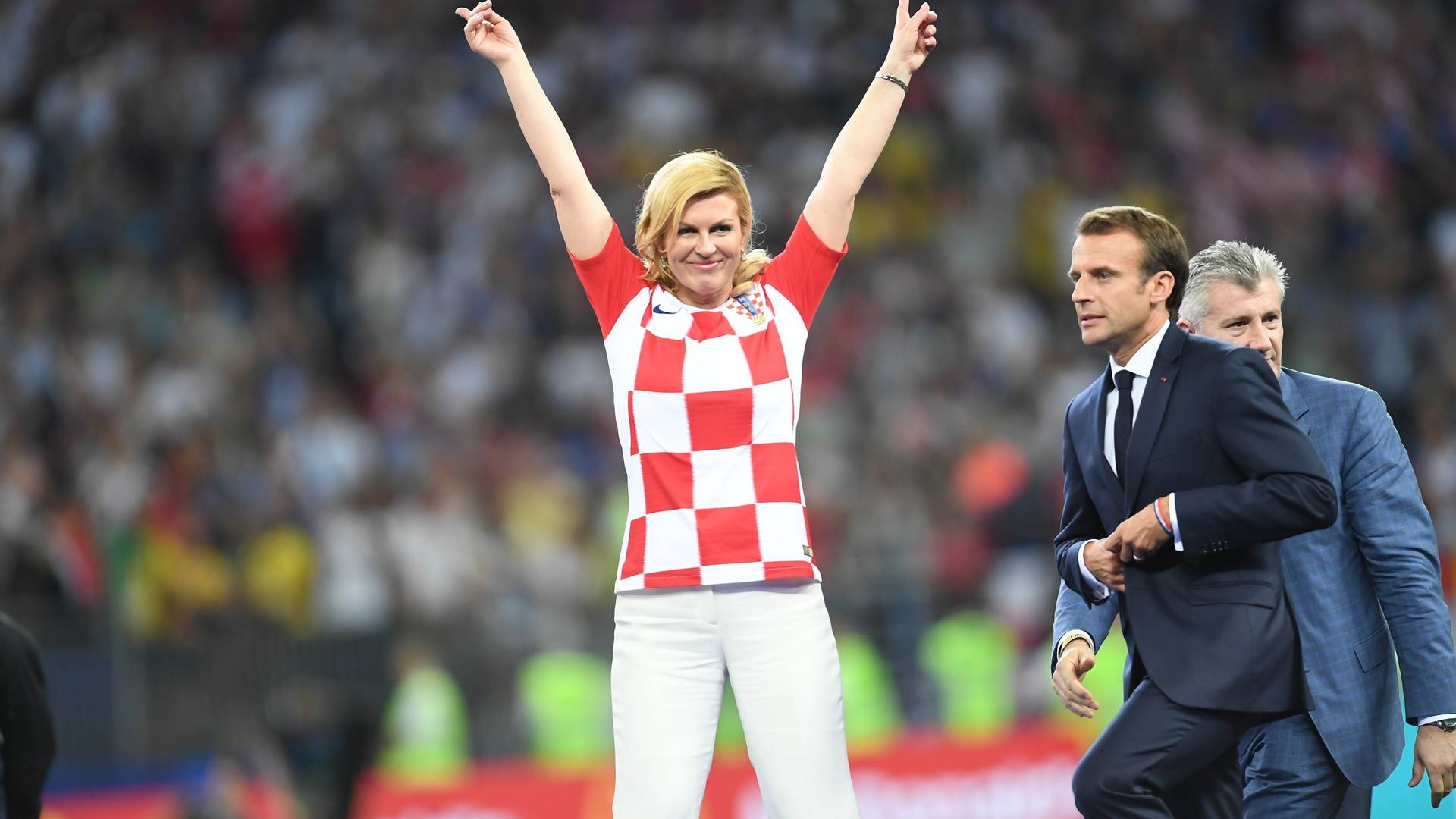 Nekadašnja predsednica Hrvatske pokazala je srednji prst u ime svih žrtvi silovanja