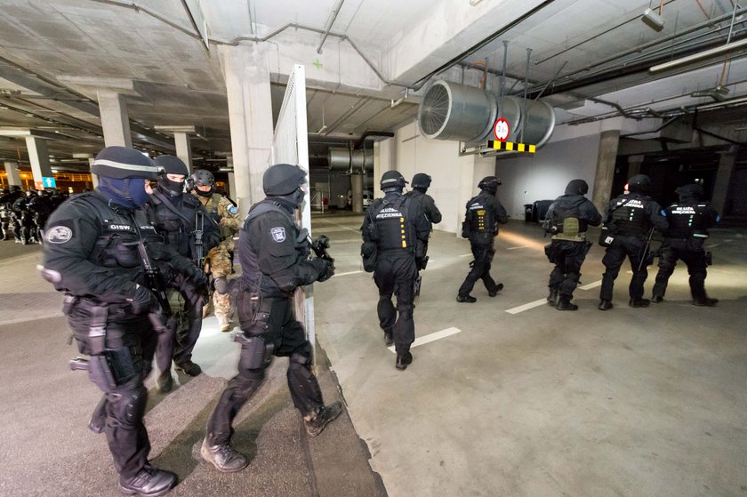 Zawody antyterrorystyczne „Tactical Prison Rescue 2015” na wrocławskim stadionie