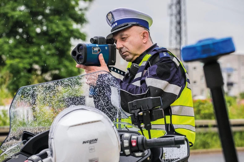 Policyjny pomiar prędkości tzw. laserówką