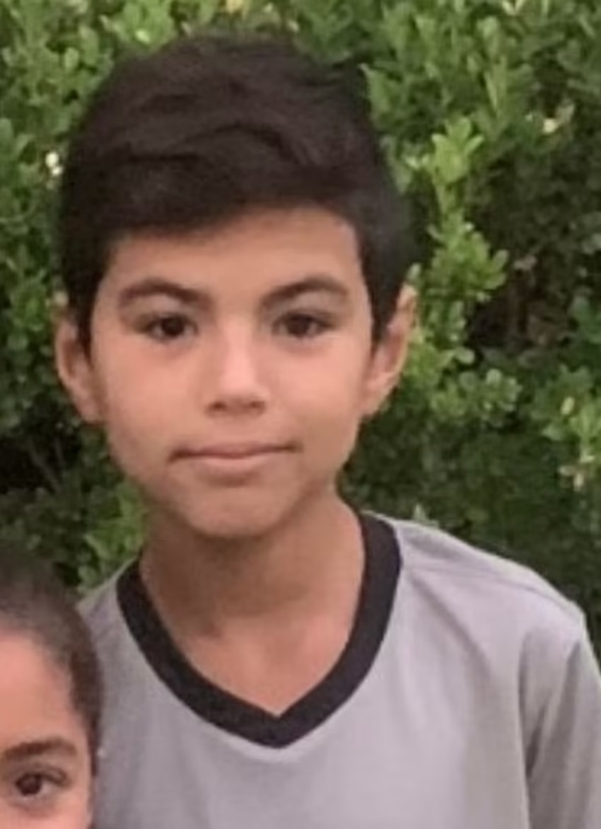 Ezijah Garsija, 8 godina