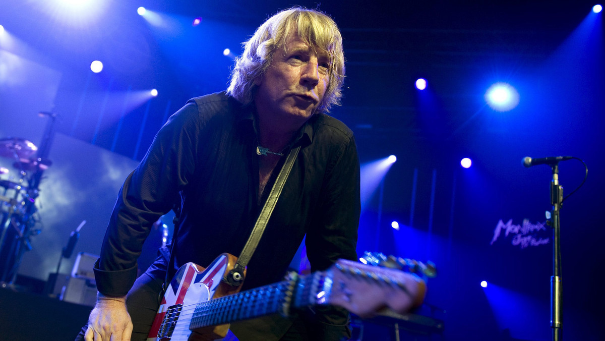 W wieku 68 lat w Marbelli na południu Hiszpanii zmarł Rick Parfitt, gitarzysta brytyjskiej rockowej grupy Status Quo, znanej przede wszystkim z wielkiego przeboju "In the Army Now". Informację podali menadżer i rodzina artysty we wspólnym komunikacie.