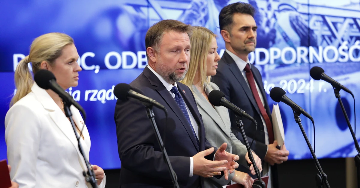 Rząd podsumowuje rok po powodzi. "Takiego mechanizmu pomocy jeszcze nie było"