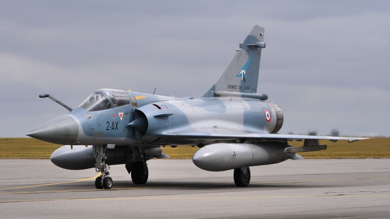 Mirage 2000-5 pierwsze maszyny tego typu otrzymali w tym tygodniu Ukraińscy piloci.