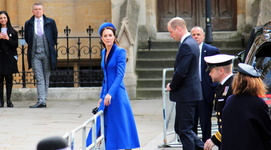 Książę William zostawi księżną Kate samą. Co oznacza ten jego gest?