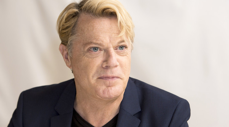 Merész lépést tett Eddie Izzard, szeretné ha tranvesztitanőként beszélnének róla Fotó: Northfoto