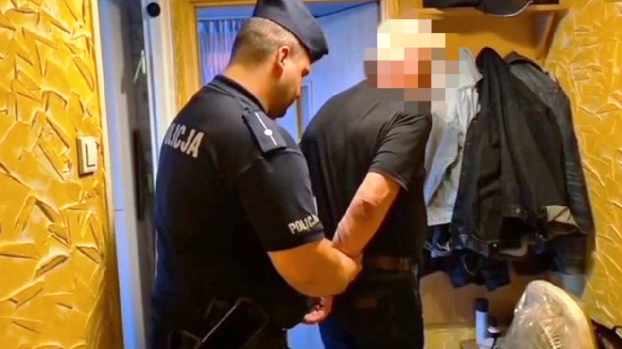65-latek pobił listonosza. Policja zdradza, co doprowadziło mężczyznę do szału