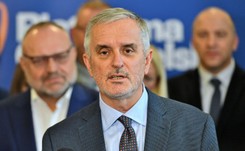 Prezydent Wałbrzycha: To przerażające jak wielu ludzi kwestionuje pandemię