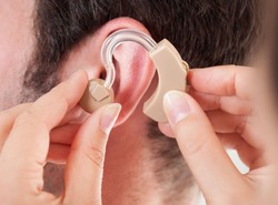 6 milionów Polaków ma wadę słuchu
