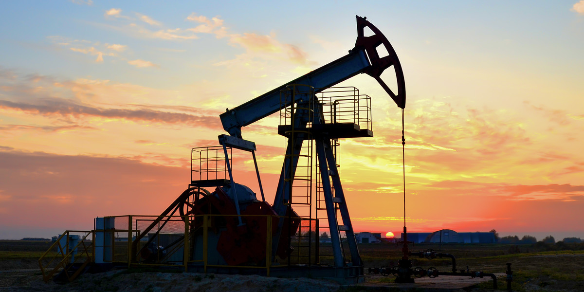 Analitycy wskazują na szereg okoliczności sprzyjających wzrostowi cen ropy. 