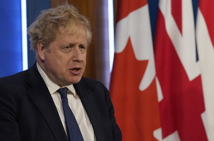 Brytyjczycy odetną się od rosyjskiej ropy? Johnson: na stole jest taka opcja