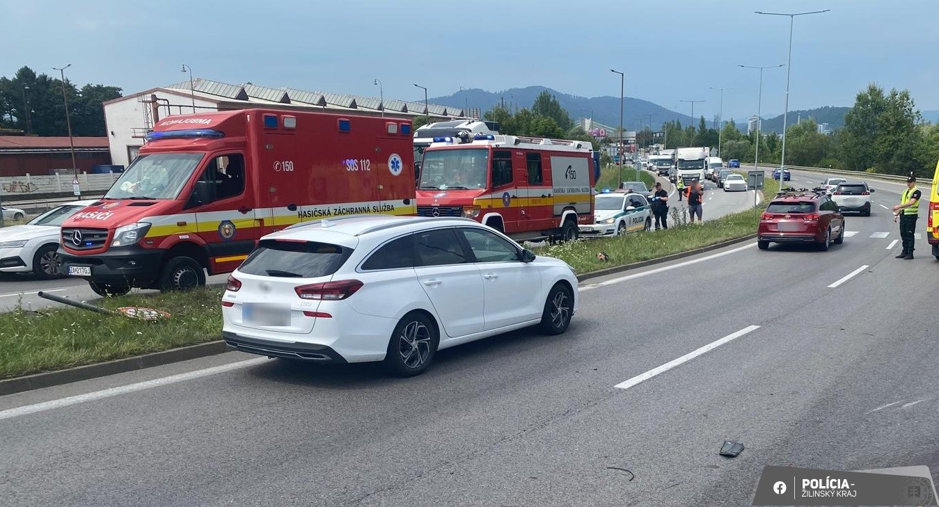 Tragickú dopravnú nehodu v Žiline neprežil 37-ročný motocyklista.