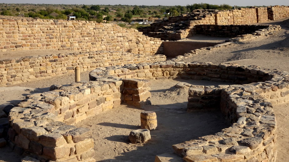 Ruiny metropolii Harappan