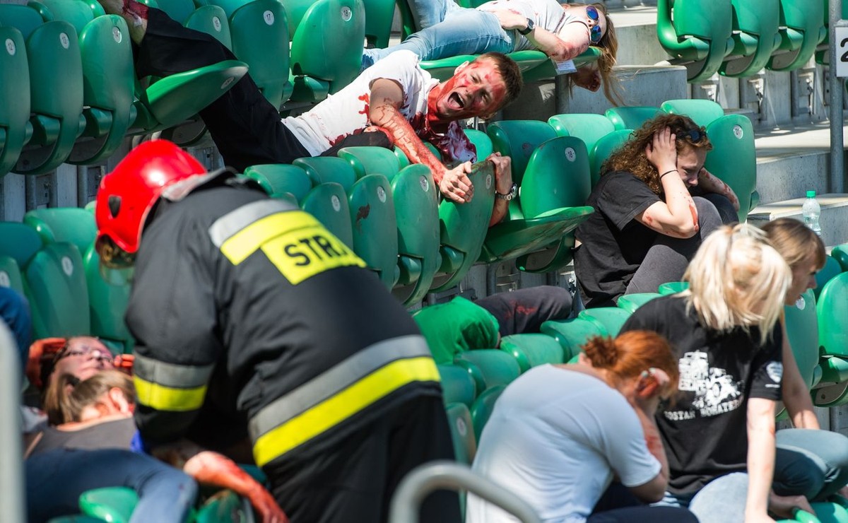 Ćwiczenia antyterorystyczne na stadionie we Wrocławiu