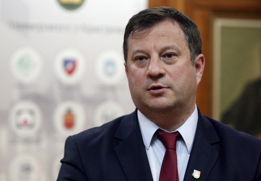 Prof dr Nenad Filipović