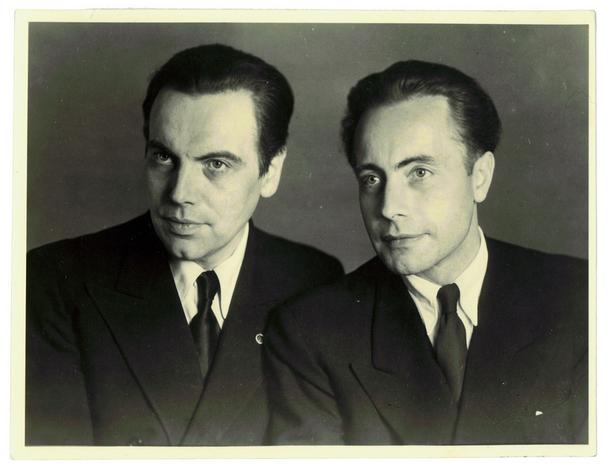 Bracia Ernst Wolfgang i Ludwig Topfowie kierowali przedsiębiorstwem od 1933 do 1945 r., zdjęcie z końca lat 30. XX wieku.