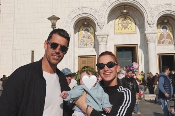 OVAKO SU DOMAĆE ZVEZDE OBELEŽILE VRBICU Poznati Srbin u 5. deceniji dobio sina, a sad ga odveo u crkvu: Milica slavi bez partnera, a glumica SVOJE TROJE DECE počastila šećernom vunom