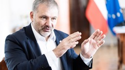 żurek i korneluk wręczyli nominacje asesorskie i prokuratorskie