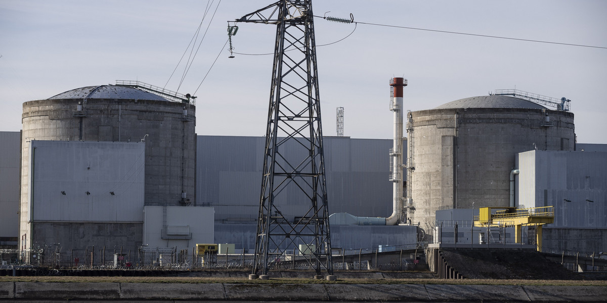 Zamknięto pierwszy reaktor w najstarszej elektrowni jądrowej we Francji, w Fessenheim. Jest to część strategii energetycznej francuskiego prezydenta Emmanuela Macrona.