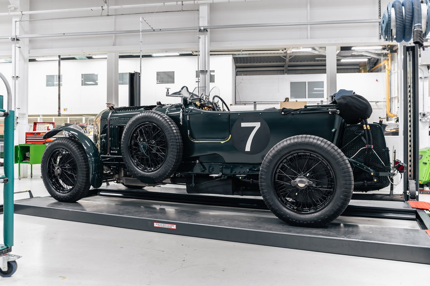 Fabryka Bentleya w Crewe – zakład Mulliner