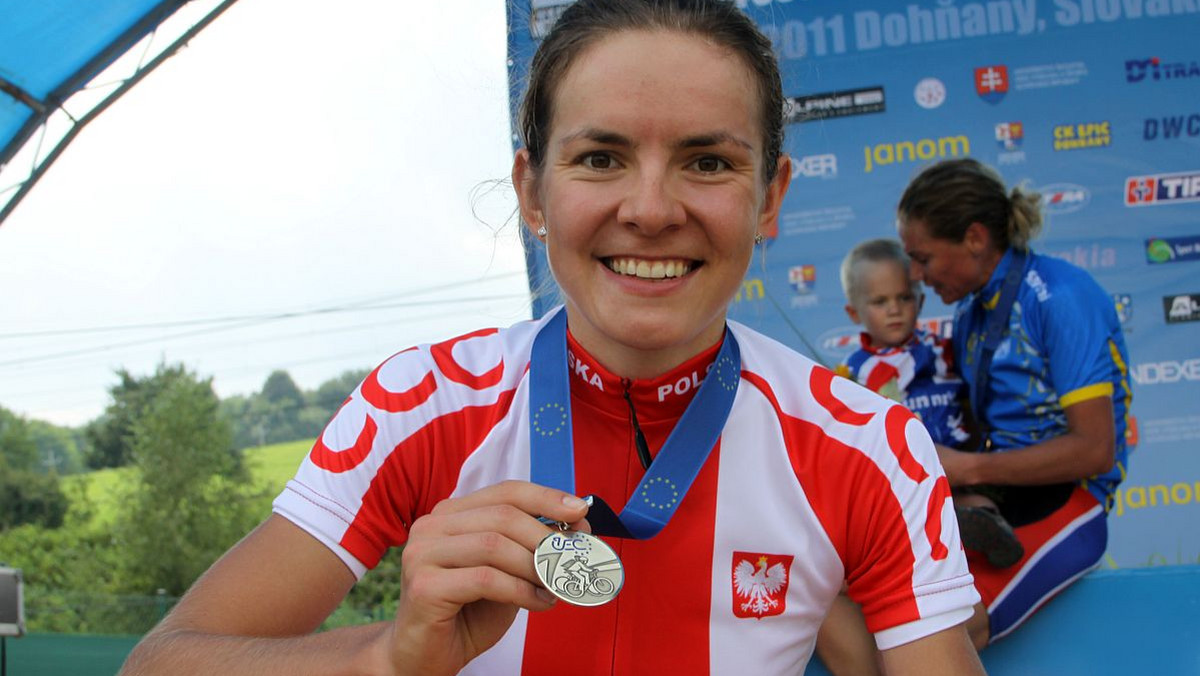 Maja Włoszczowska znów na podium mistrzostw Europy w kolarstwie górskim! W słowackich Dohnanach polska mistrzyni świata nie dała rady jedynie legendzie MTB, Norweżce Gunn-Ricie Dahle-Flesjaa, powtarzając tym samym sukces sprzed roku.