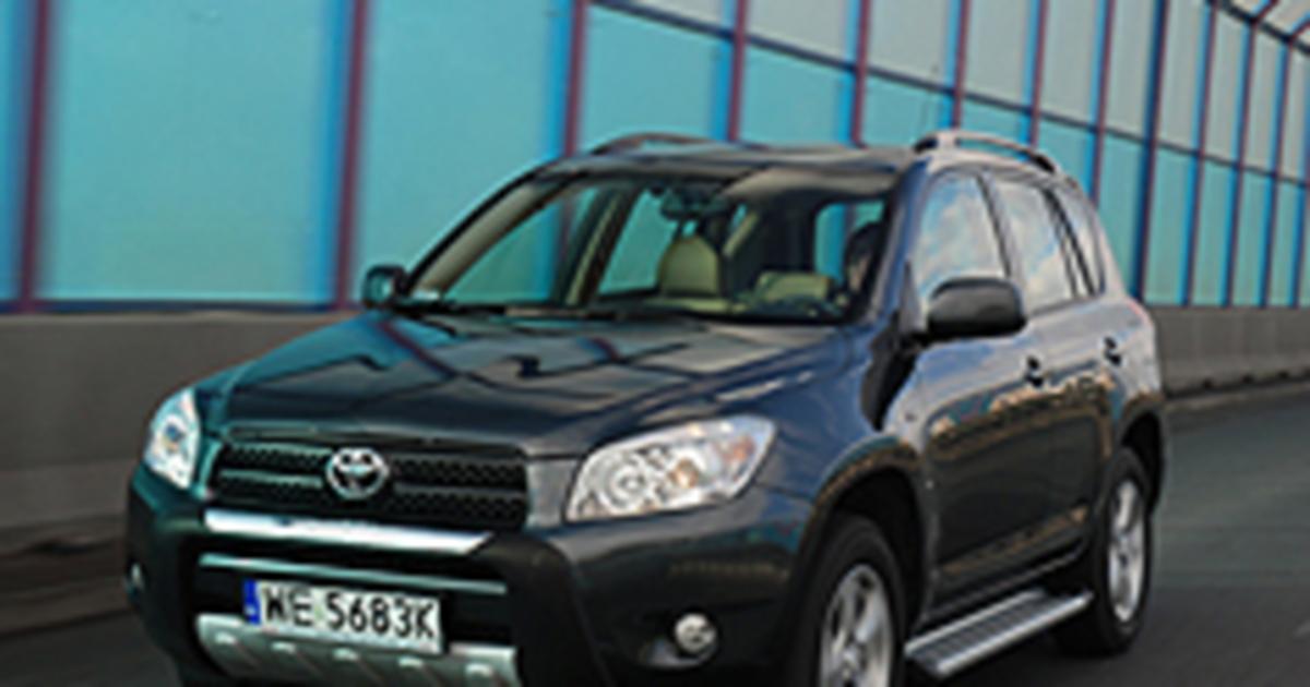 Toyota RAV4 "Złoty" i automatyczny SUV