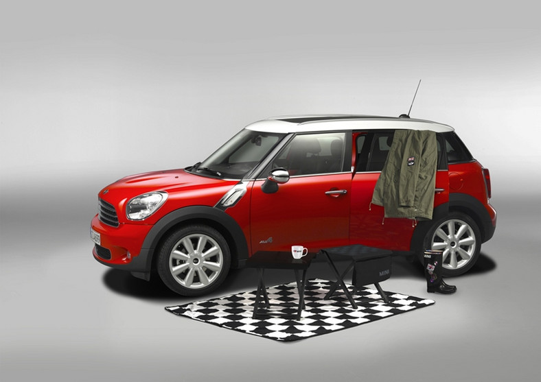 Mini Countryman z wieśniackimi dodatkami