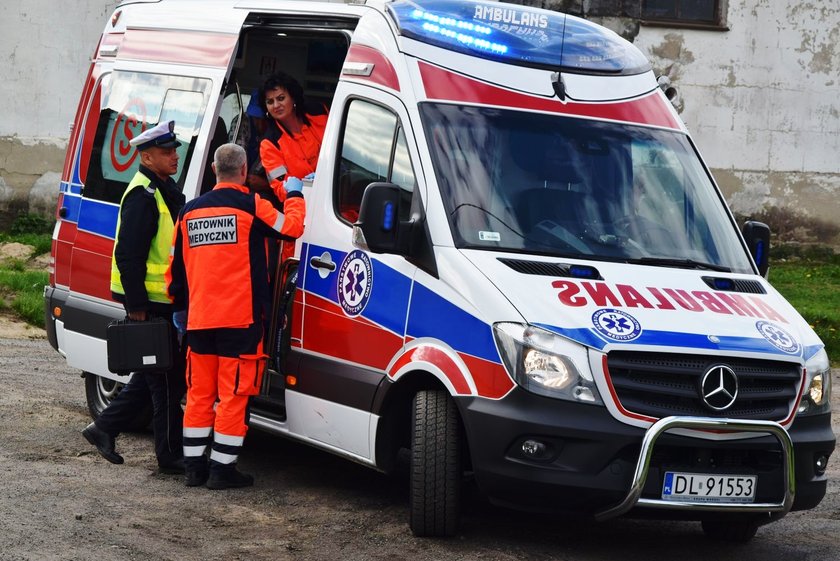 Wypadek pod Głogowem. Dwie osoby zostały ranne