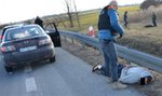 Akcja jak z filmu. Gangster chciał rozjechać policjanta