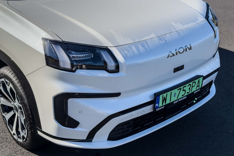 GAC Aion V