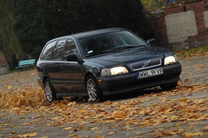 Używane Volvo S40/V40: wydawać na paliwo czy na naprawy?